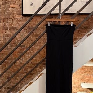 Elegant Black Strapless Dress